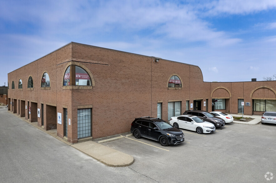 20 Amber St, Markham, ON for rent - Building Photo - Image 2 of 5