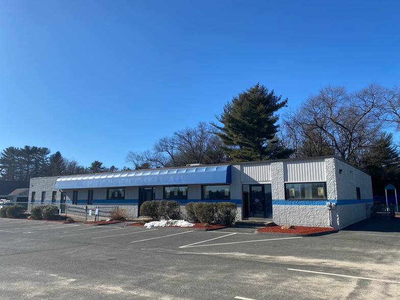 182-184 Southampton Rd, Westfield, MA for sale - Building Photo - Image 1 of 8