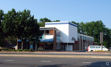 929 W Broad St, Falls Church, VA for sale Primary Photo- Image 1 of 1