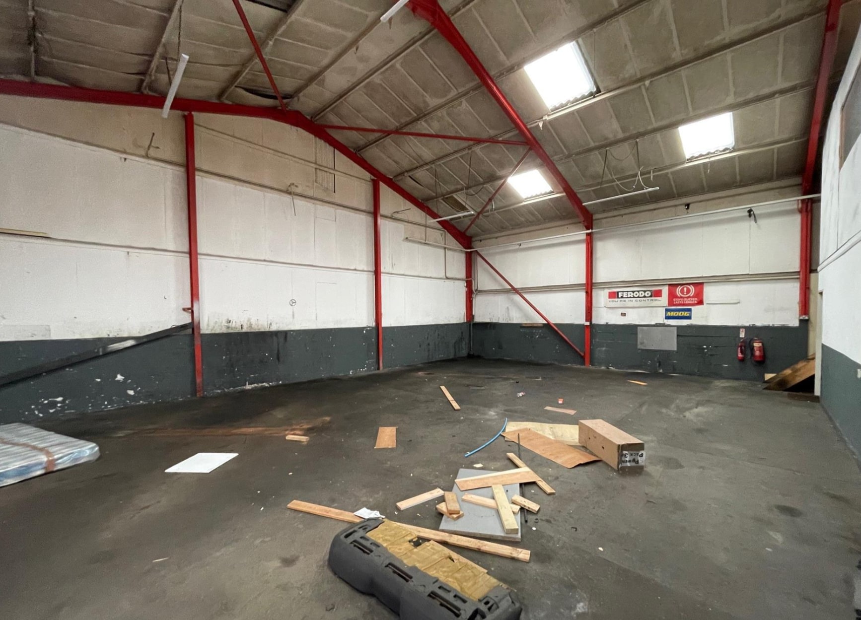 Lower Philips Rd, Blackburn to rent Interior Photo- Image 1 of 2