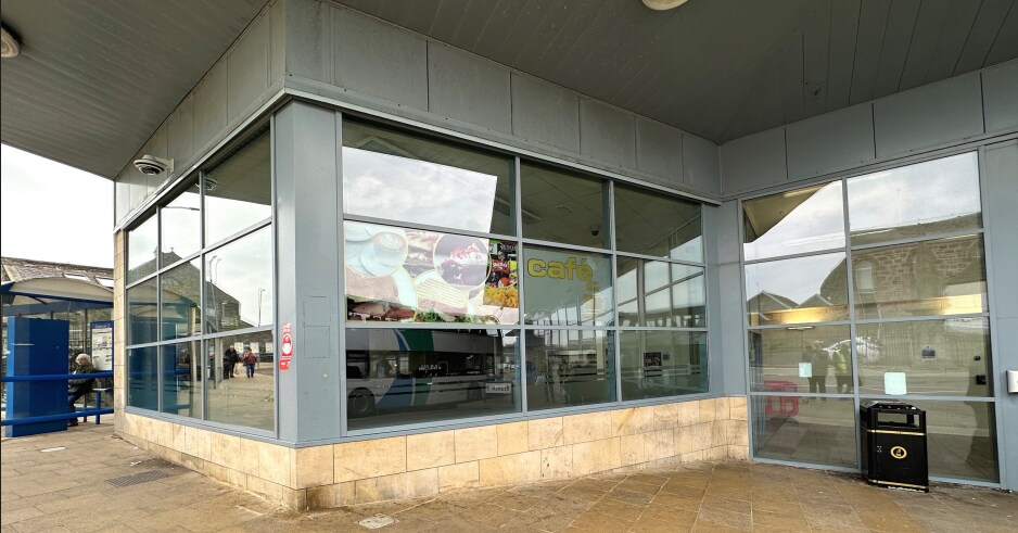 Queen Anne St, Dunfermline to rent - Primary Photo - Image 1 of 1