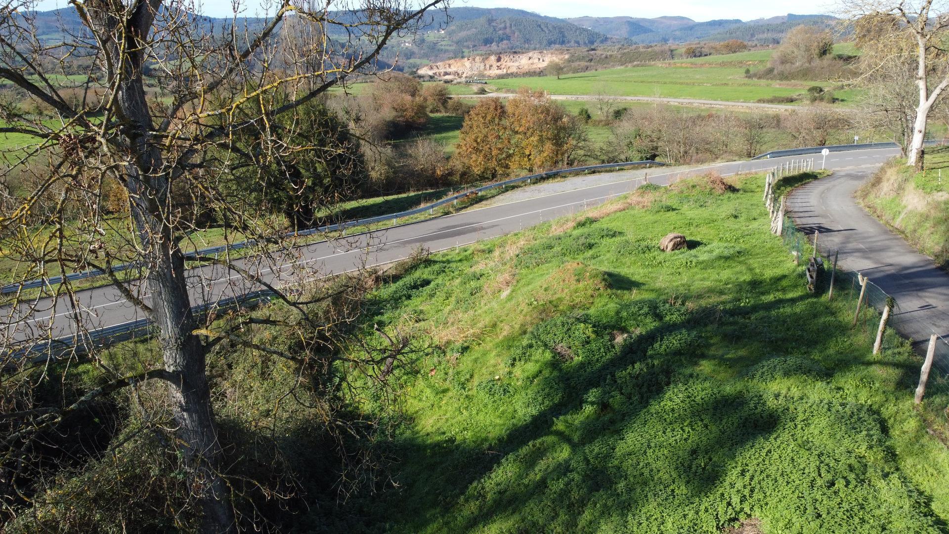 Marinas, Las Regueras, Asturias for sale Building Photo- Image 1 of 33