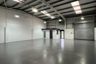 Colvilles Park, East Kilbride to rent Interior Photo- Image 2 of 4