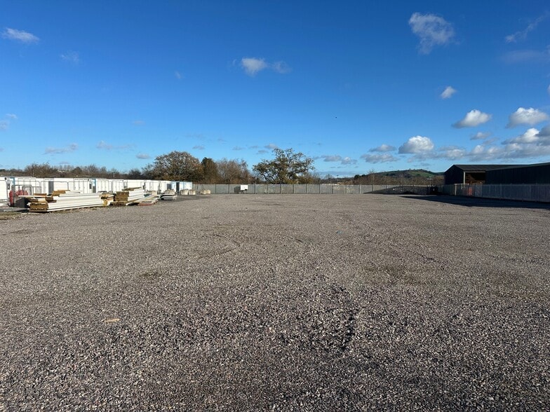 Evercreech Junction Industrial Estate, Evercreech to rent - Building Photo - Image 3 of 5