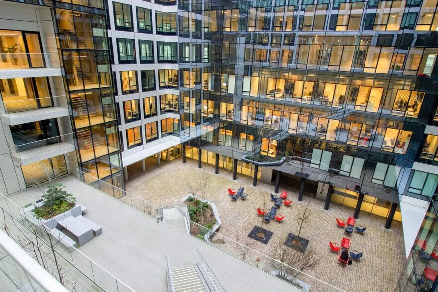 Office in Puteaux to rent - Building Photo - Image 2 of 13