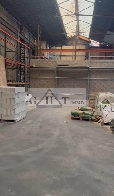 Industrial in Chevry-Cossigny for sale Interior Photo- Image 1 of 3