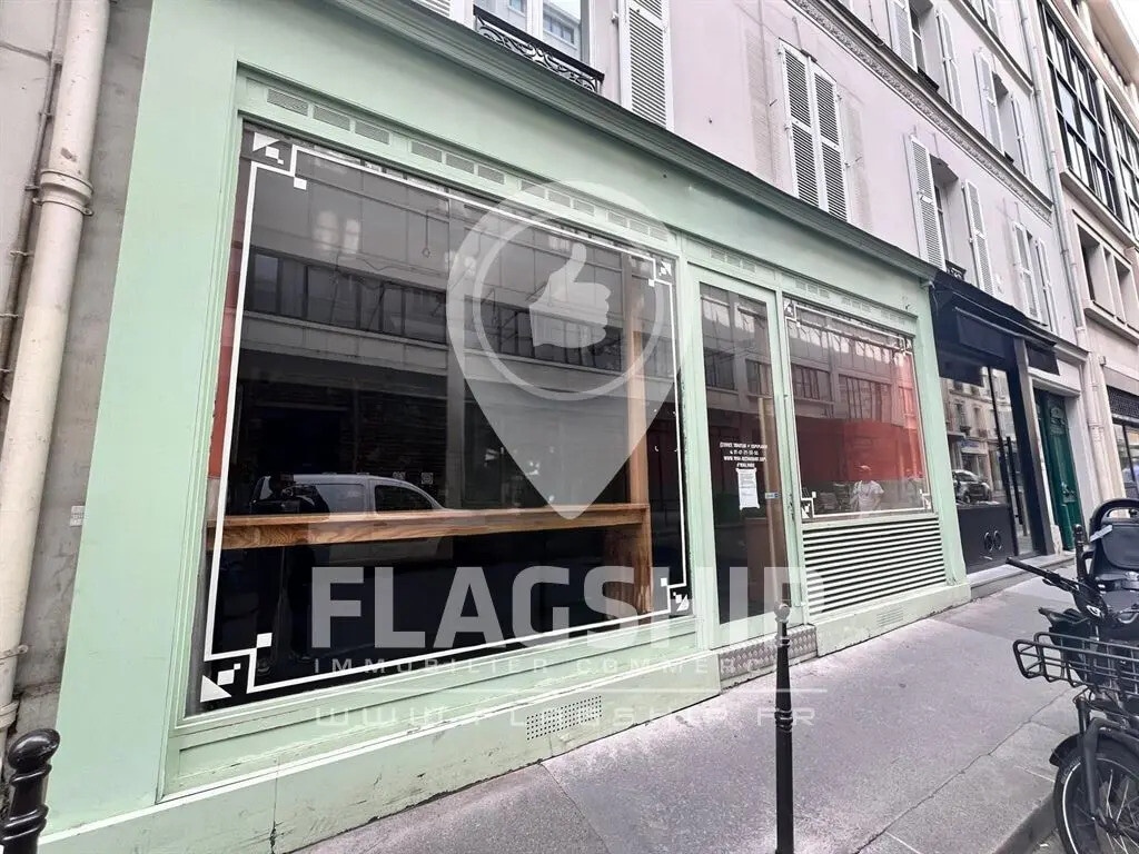 Location Commerce 60 m² - Photo 1