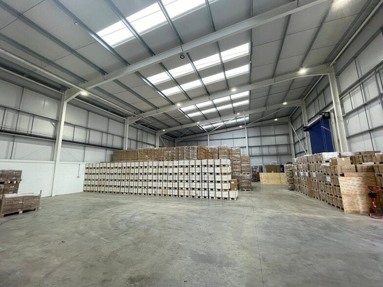 Chemical Ln, Stoke On Trent to rent - Building Photo - Image 3 of 15