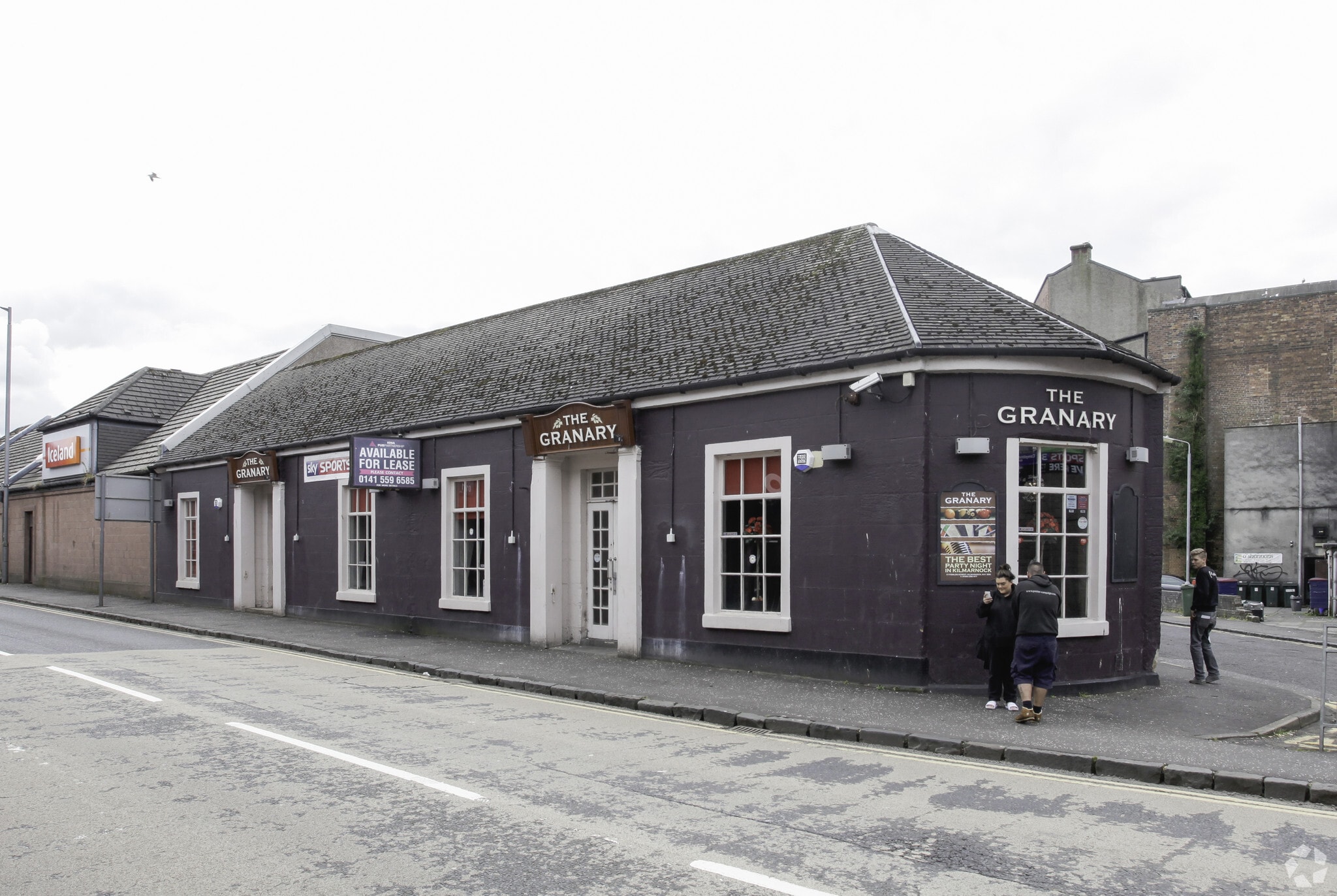 15-17 Fowlds St, Kilmarnock to rent Primary Photo- Image 1 of 5