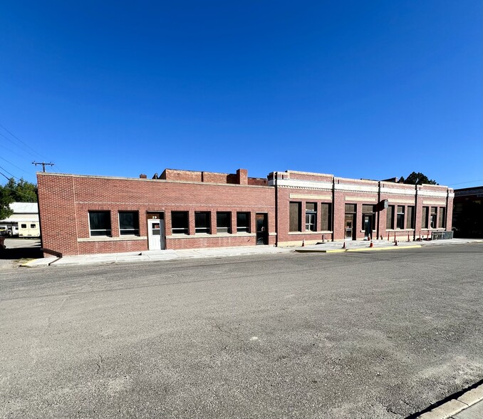 201 Main St, Roundup, MT for rent - Building Photo - Image 3 of 16