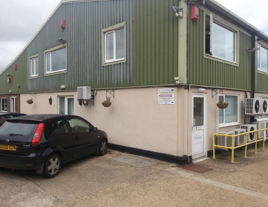 Leighton Rd, Wingrave for sale Primary Photo- Image 1 of 1