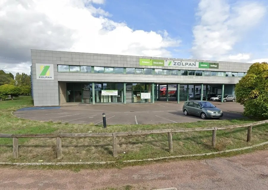 Vente Local d'activités 10 249 m² - Photo 1
