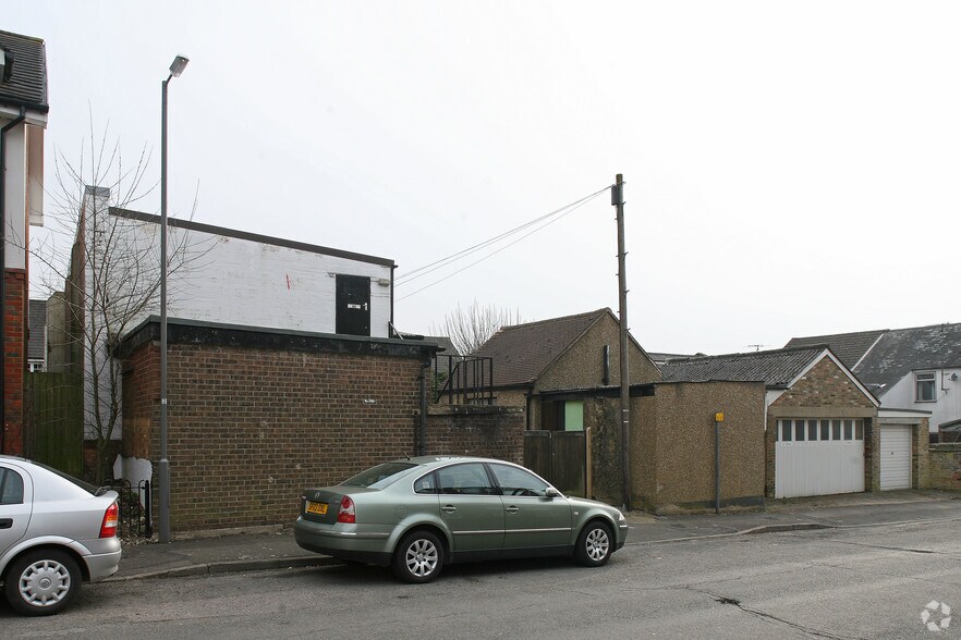 1 Alexander St, Chesham, HP5 3EG Industrial for Sale UK