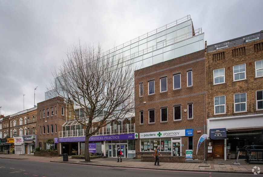 266-276 Upper Richmond Rd, London to rent - Primary Photo - Image 1 of 2