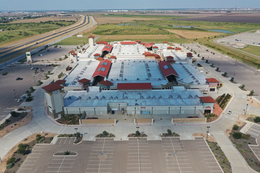 500 N IH 69, Robstown, TX for rent - Aerial - Image 2 of 6