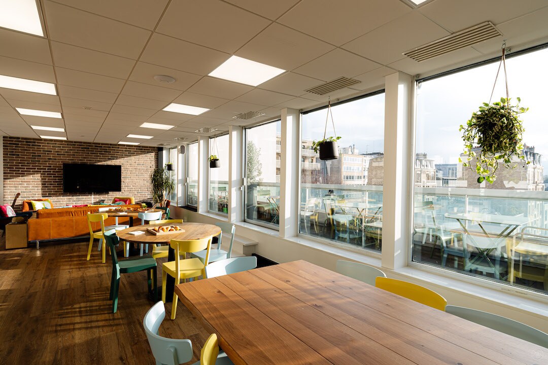 5 Rue Des Graviers, Neuilly-sur-Seine to rent Building Photo- Image 1 of 7