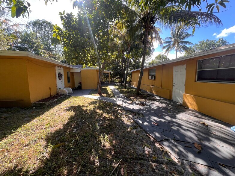 1236 NW 4th Ave, Fort Lauderdale, FL for sale - Building Photo - Image 2 of 7