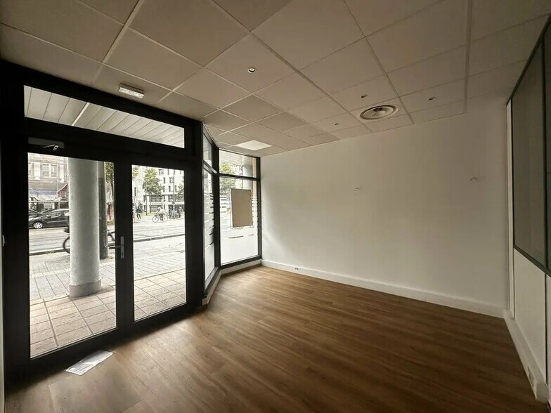 Retail in Strasbourg to rent - Building Photo - Image 3 of 7