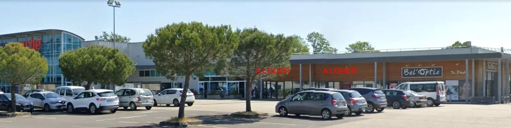Location Commerce 141 m² - Photo 1