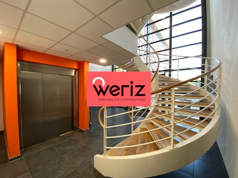 Office in Marseille to rent - Building Photo - Image 3 of 6