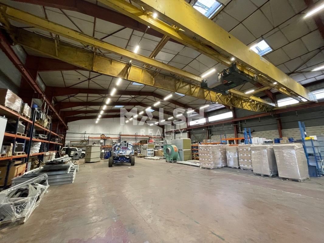 Industrial in Messimy to rent Interior Photo- Image 1 of 8