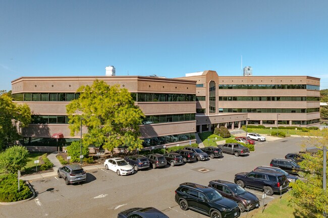 More details for 99 Hawley Ln, Stratford, CT - Office, Office / Medical to Rent