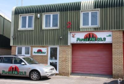 Black Moor Rd, Verwood for sale Primary Photo- Image 1 of 2