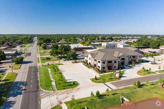 401 S Coltrane Rd, Edmond, OK - aerial  map view - Image1