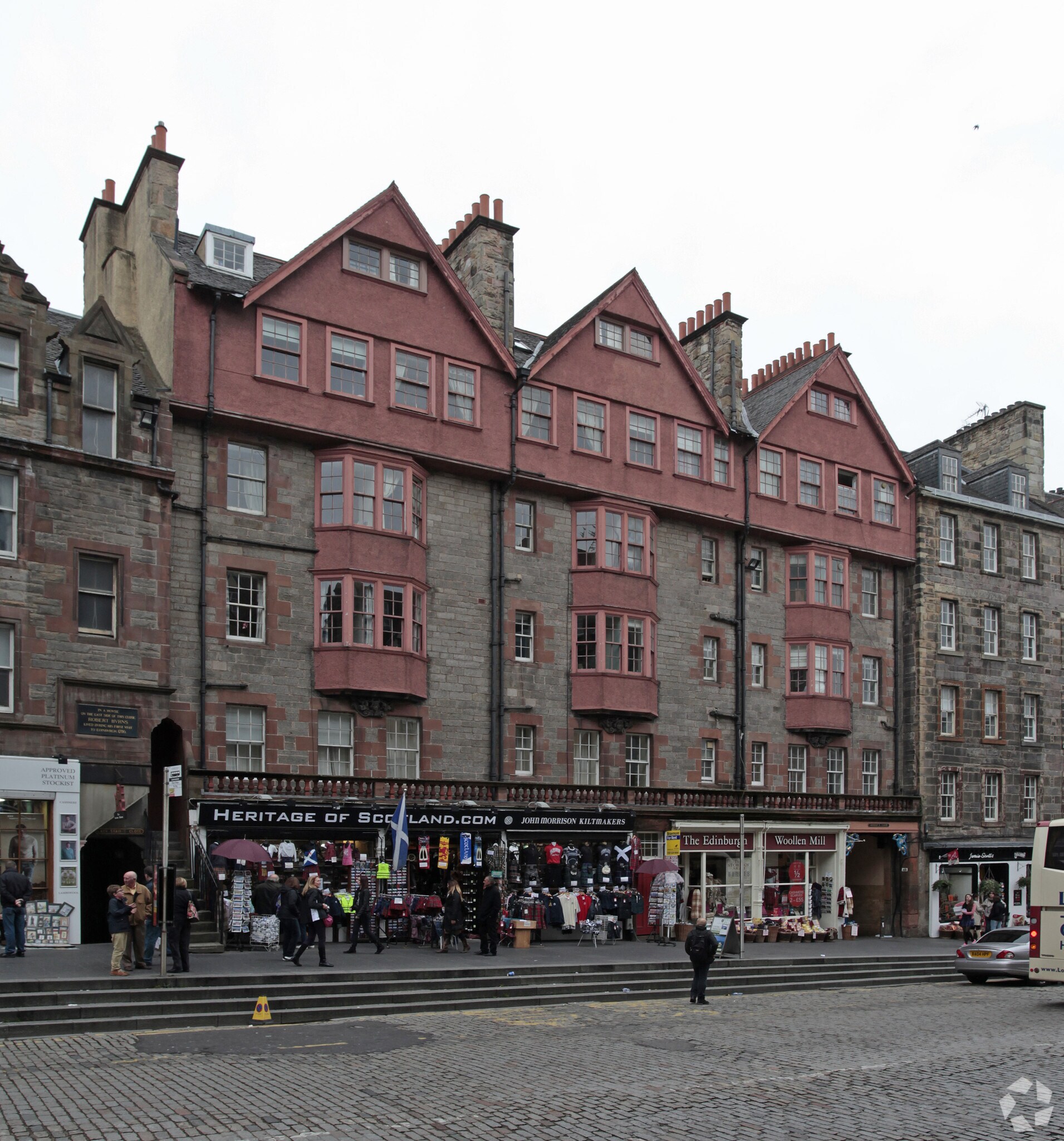 453-463 Lawnmarket, Edinburgh for sale Primary Photo- Image 1 of 1