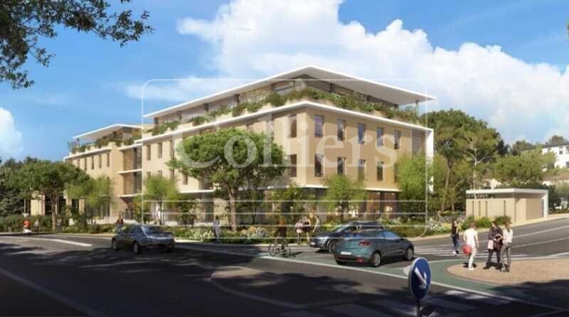 Office in Aix-en-Provence for sale Building Photo- Image 1 of 7