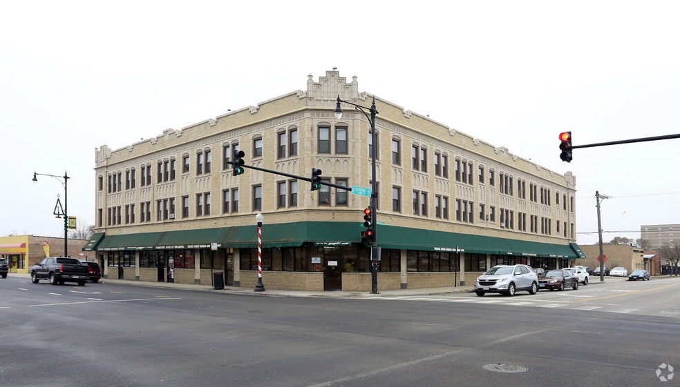 7901 S Racine Ave, Chicago, IL for sale - Primary Photo - Image 1 of 30