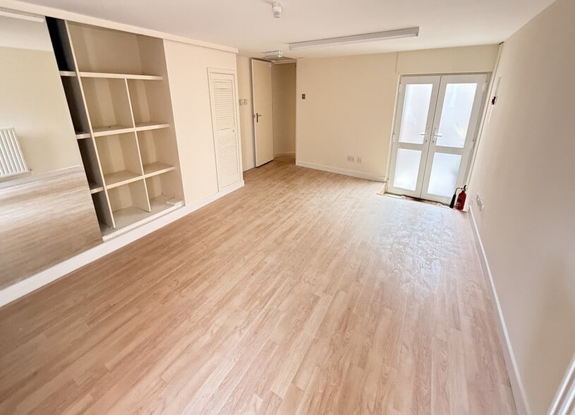 Garstang Road, Preston for sale - Interior Photo - Image 2 of 3
