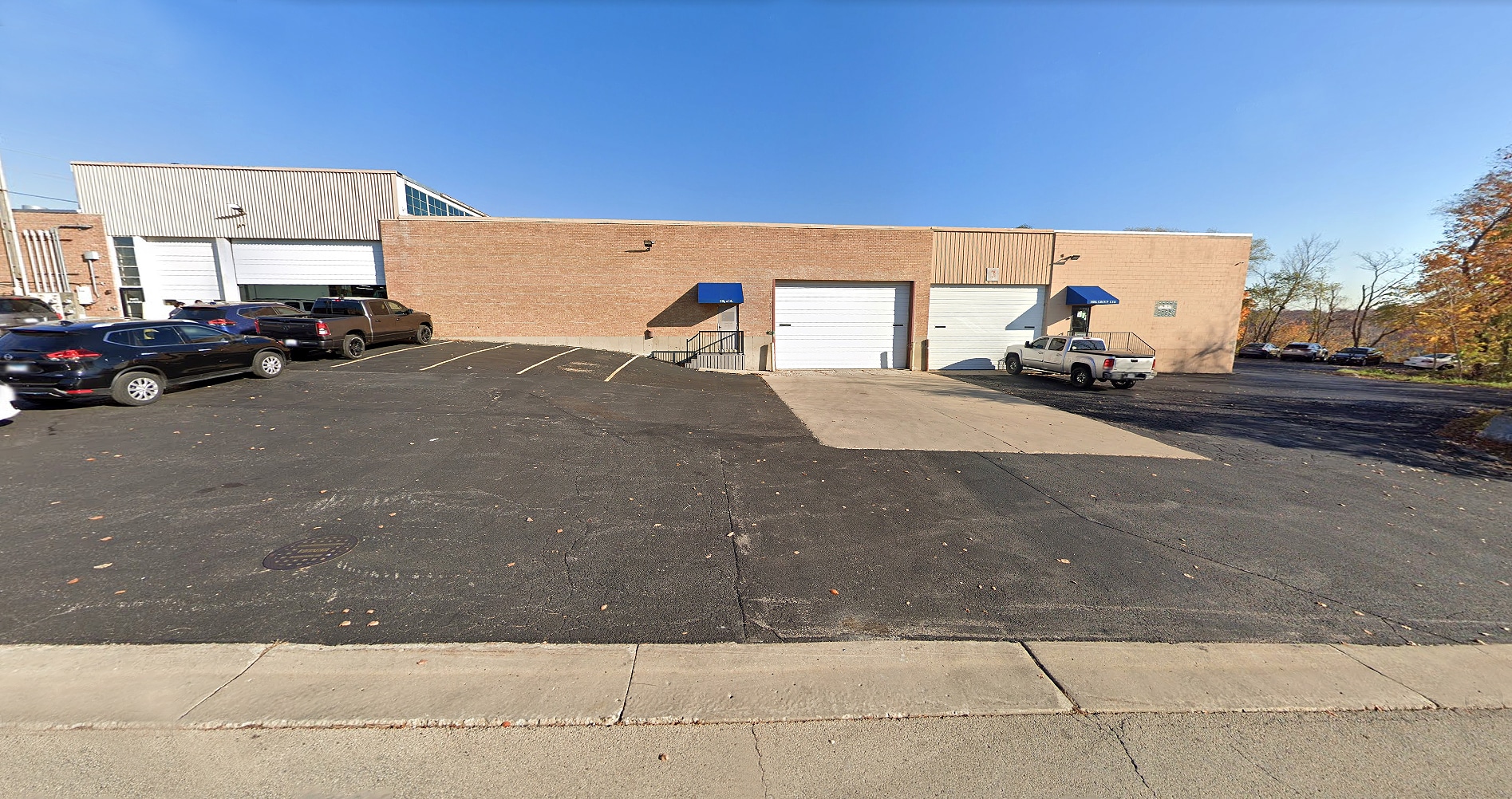 801-805 N State St, Elgin, IL to rent Building Photo- Image 1 of 8
