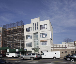 141-47 Northern Blvd, Flushing, NY for sale Primary Photo- Image 1 of 1