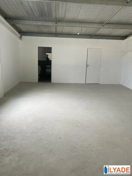 Gémenos, Gémenos to rent - Interior Photo - Image 2 of 2