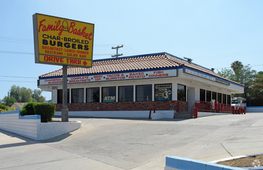 670 W 7th St, Perris, CA for sale - Primary Photo - Image 1 of 1