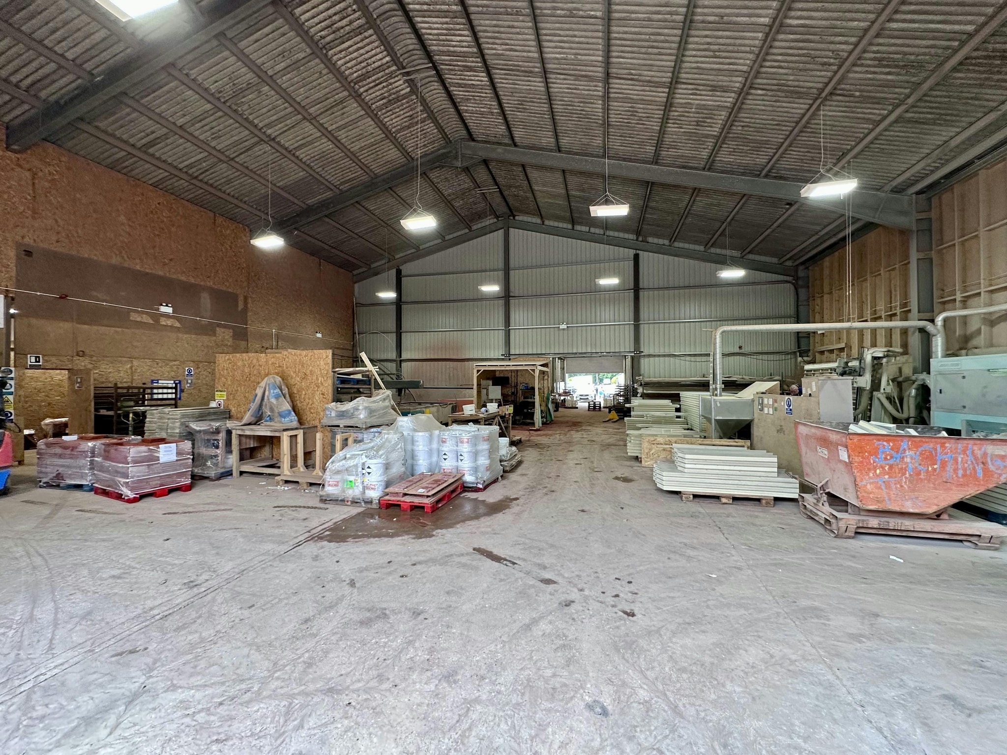 Howe Rd, Watlington to rent Interior Photo- Image 1 of 1