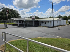 10909 E US Highway 92, Seffner, FL for rent Building Photo- Image 2 of 63