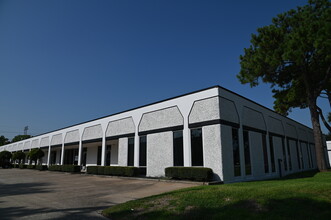 15534 W Hardy Rd, Houston, TX for rent Building Photo- Image 1 of 3