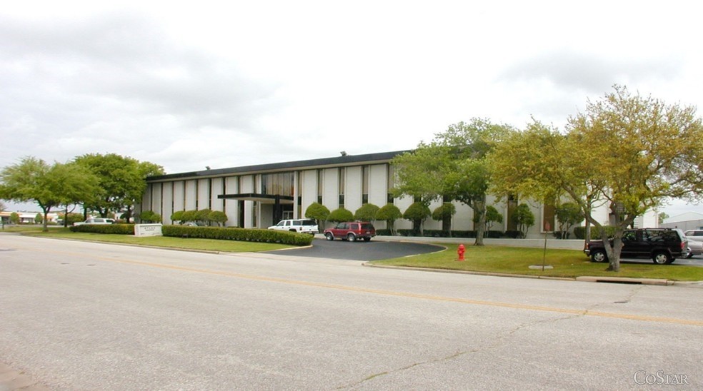 1115 Gemini St, Houston, TX for rent - Building Photo - Image 3 of 75