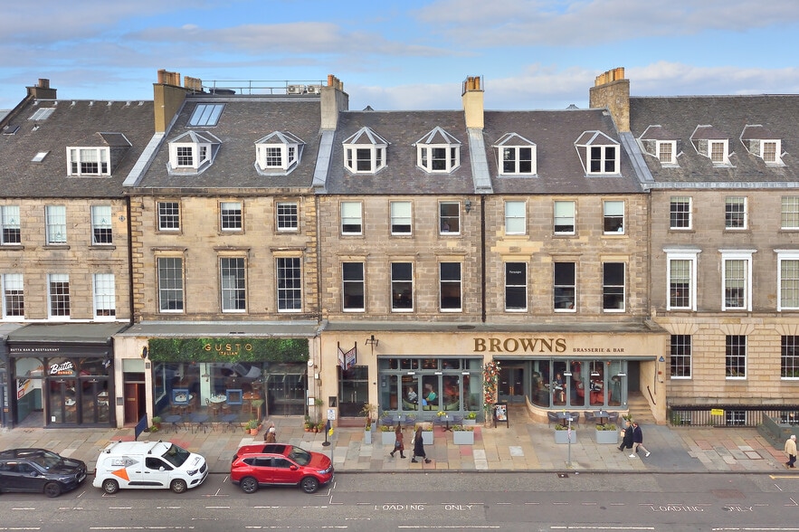 131-135 George St, Edinburgh to rent - Building Photo - Image 1 of 20