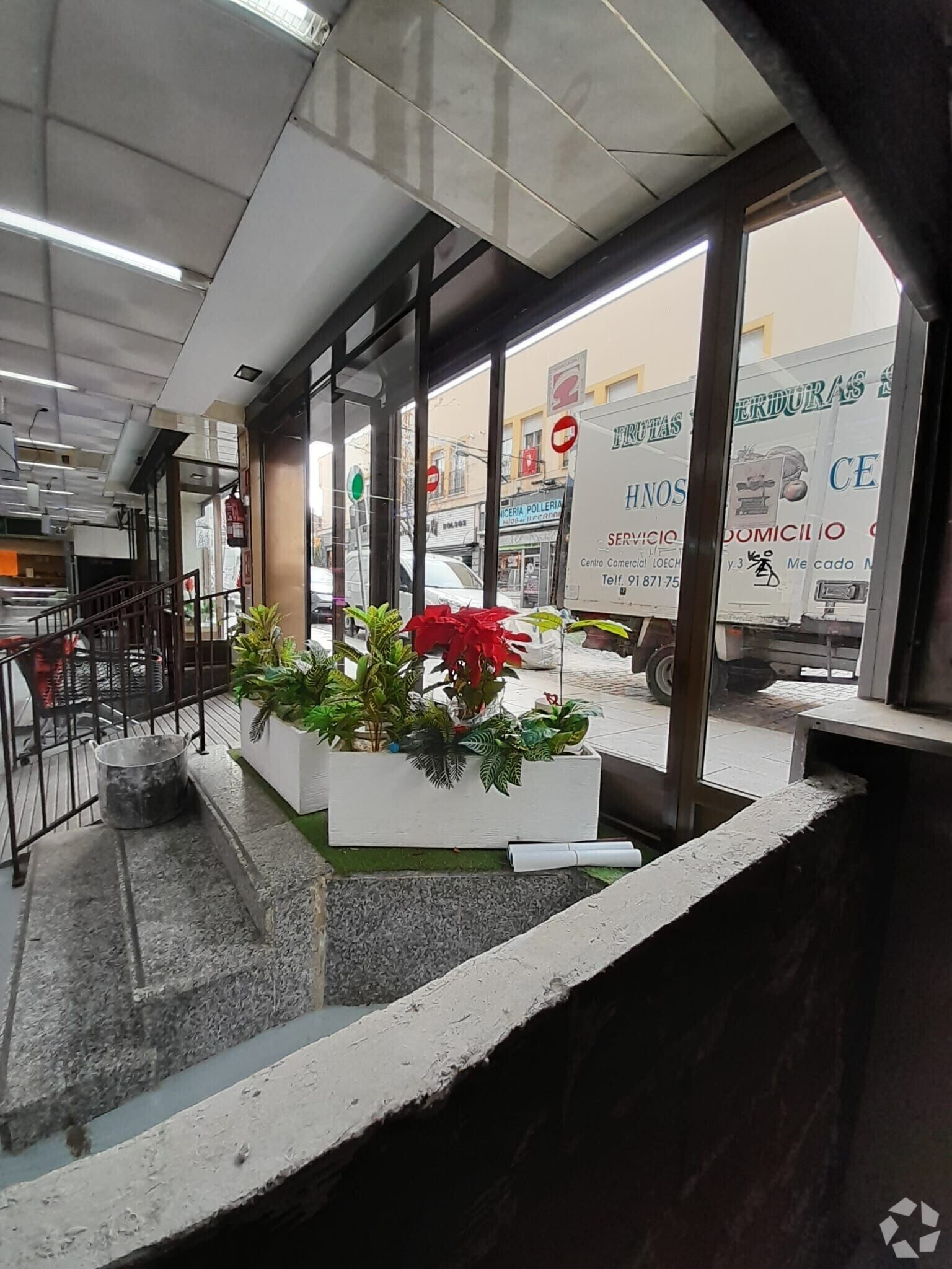 Retail in Arganda del Rey, Madrid to rent Interior Photo- Image 1 of 11