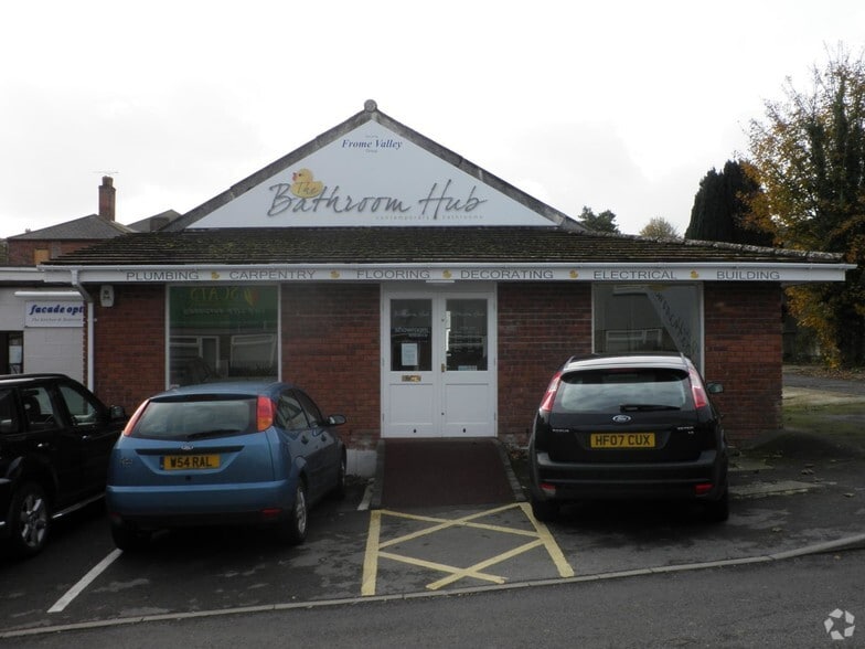 Grove Trading Estate, Dorchester for sale - Primary Photo - Image 1 of 1