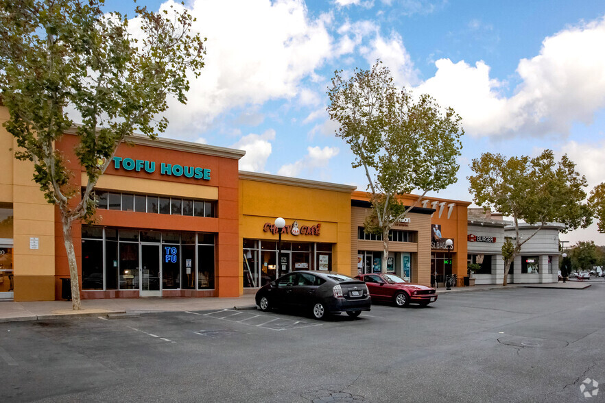 830-878 Blossom Hill Rd, San Jose, CA for rent - Building Photo - Image 2 of 3