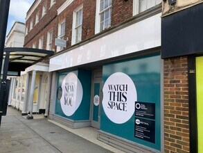 High St, Salisbury to rent Building Photo- Image 1 of 1