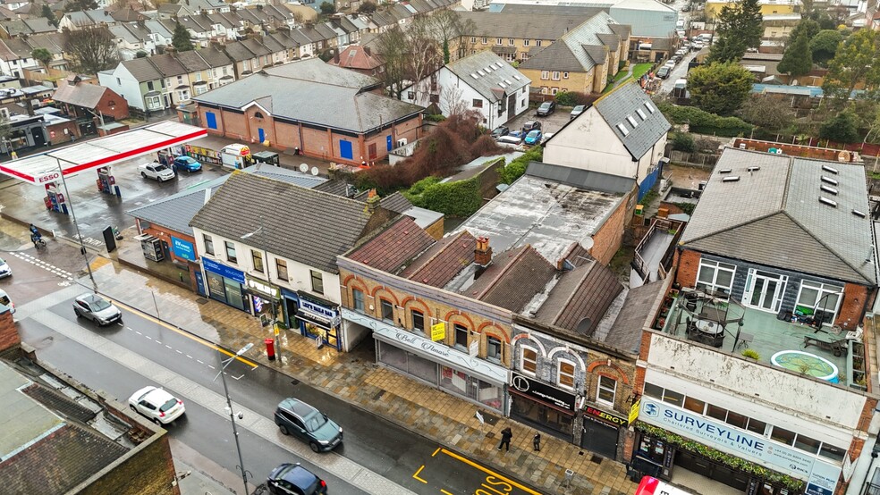 240-242 Broadway, Bexleyheath for sale - Aerial - Image 3 of 11