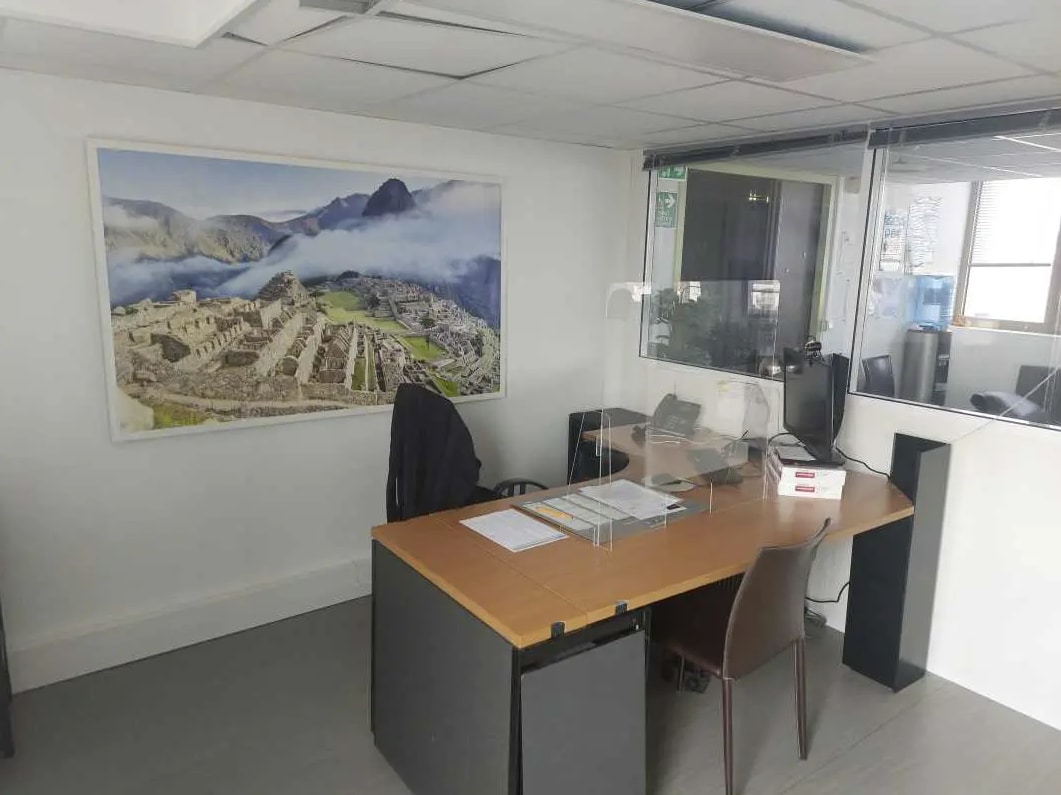 Office in Vincennes to rent Interior Photo- Image 1 of 8