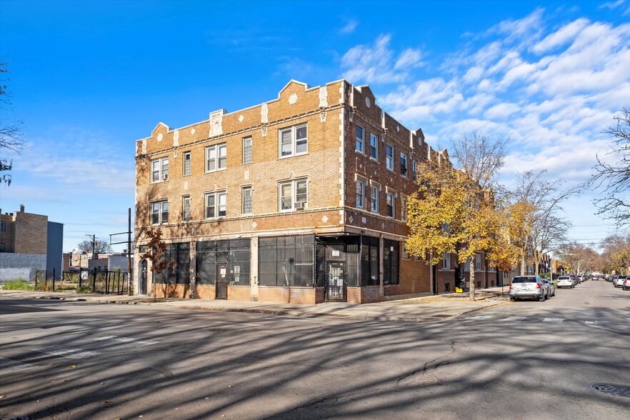 5300 W Division St, Chicago, IL for sale - Building Photo - Image 2 of 9