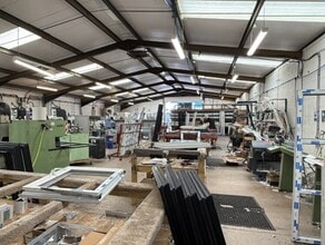 Kingskerswell Rd, Newton Abbot to rent Interior Photo- Image 1 of 5