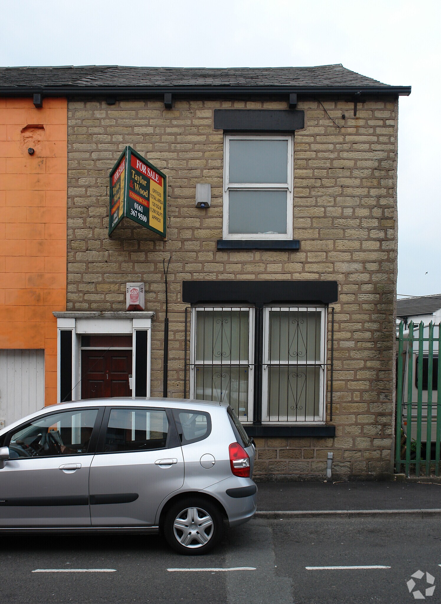 1 Reynard St, Hyde for sale Primary Photo- Image 1 of 1